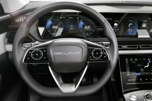 Кроссовер внедорожник X7